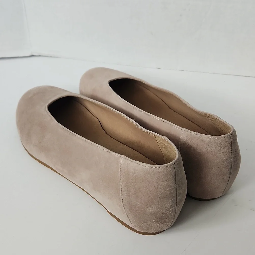 Eileen Fisher Women's Una 2 Flat Earth Nubuck Ballet Flats Size 9 NWOT - Picture 3 of 11